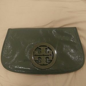 Tory burch patent leather clutch